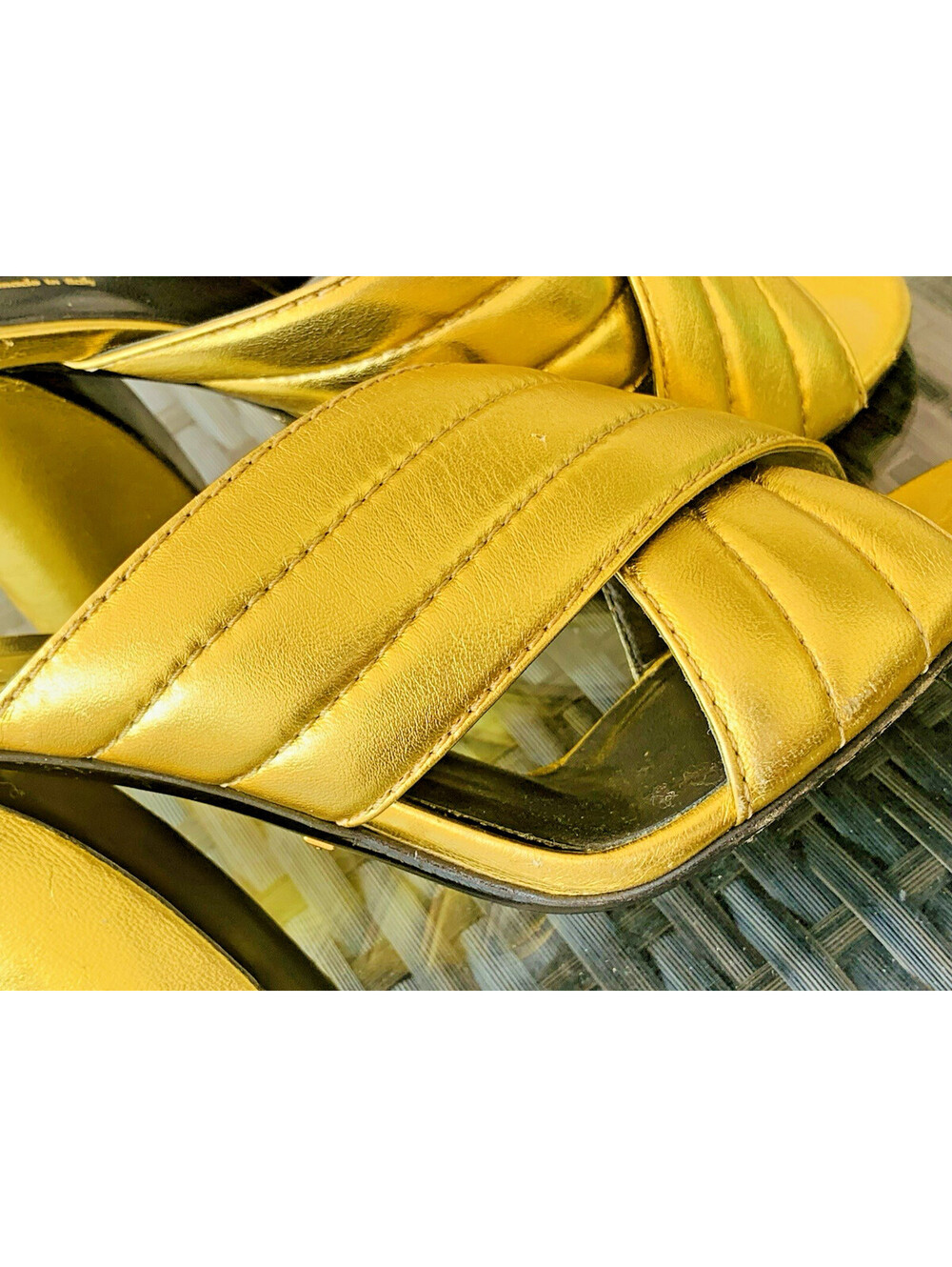 Authentic Gucci Webby Gold Metallic Quilted Leather Mules Slide Sandals 38.5 - Picture 4 of 15